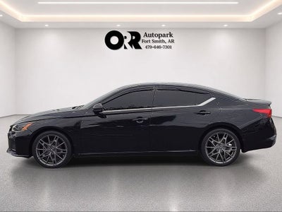 2023 Nissan Altima 2.0 SR