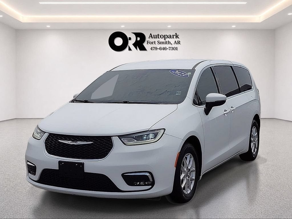 2023 Chrysler Pacifica Touring L