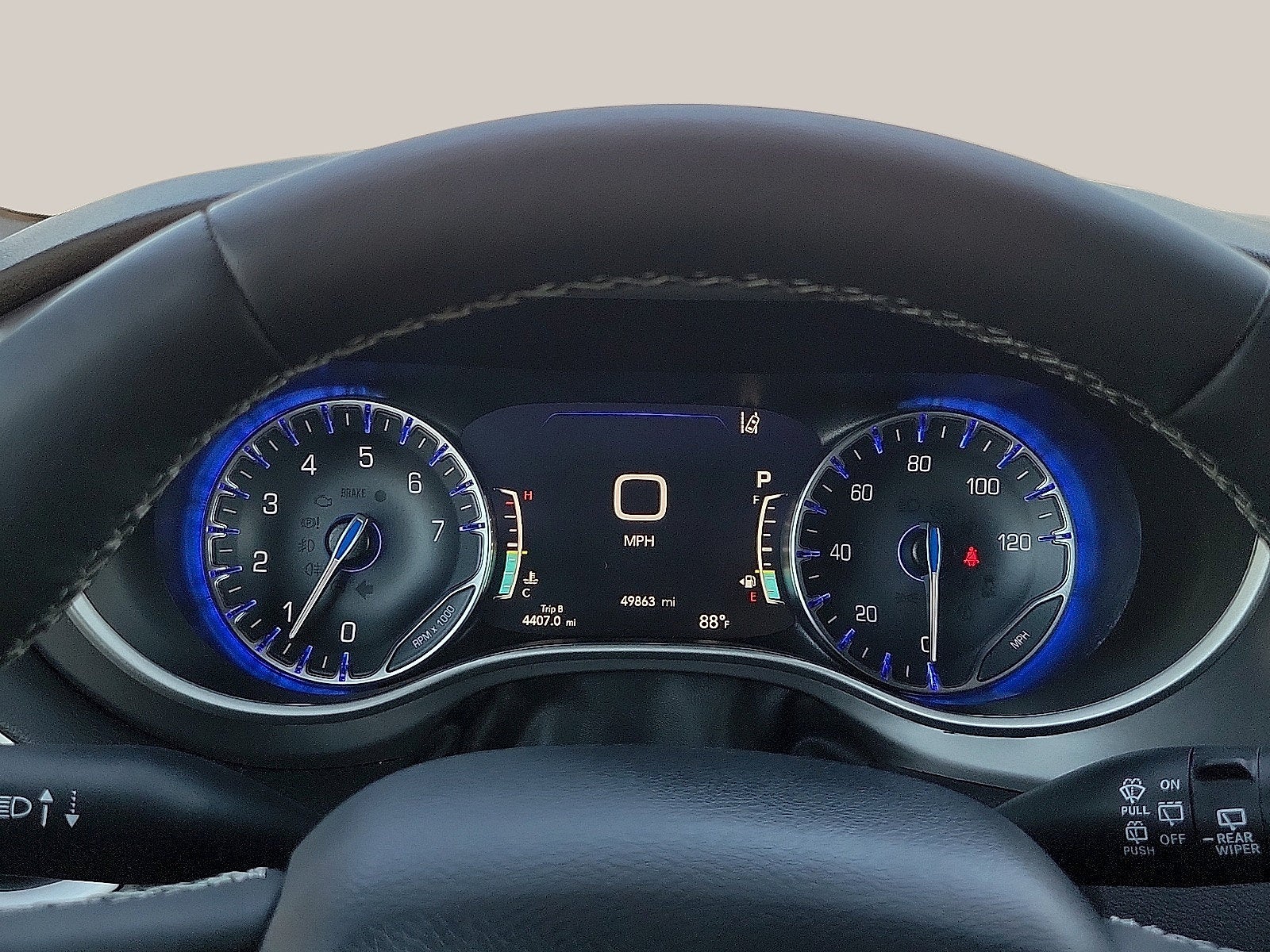 2025 Chrysler Pacifica Select