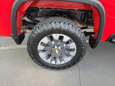 2024 Chevrolet Silverado 2500 HD Custom