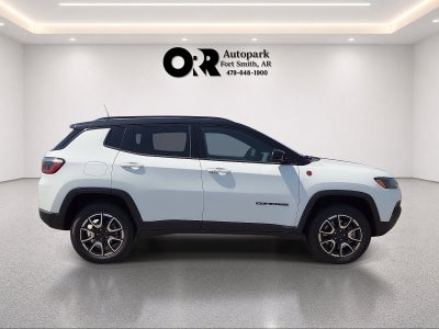 2025 Jeep Compass Trailhawk