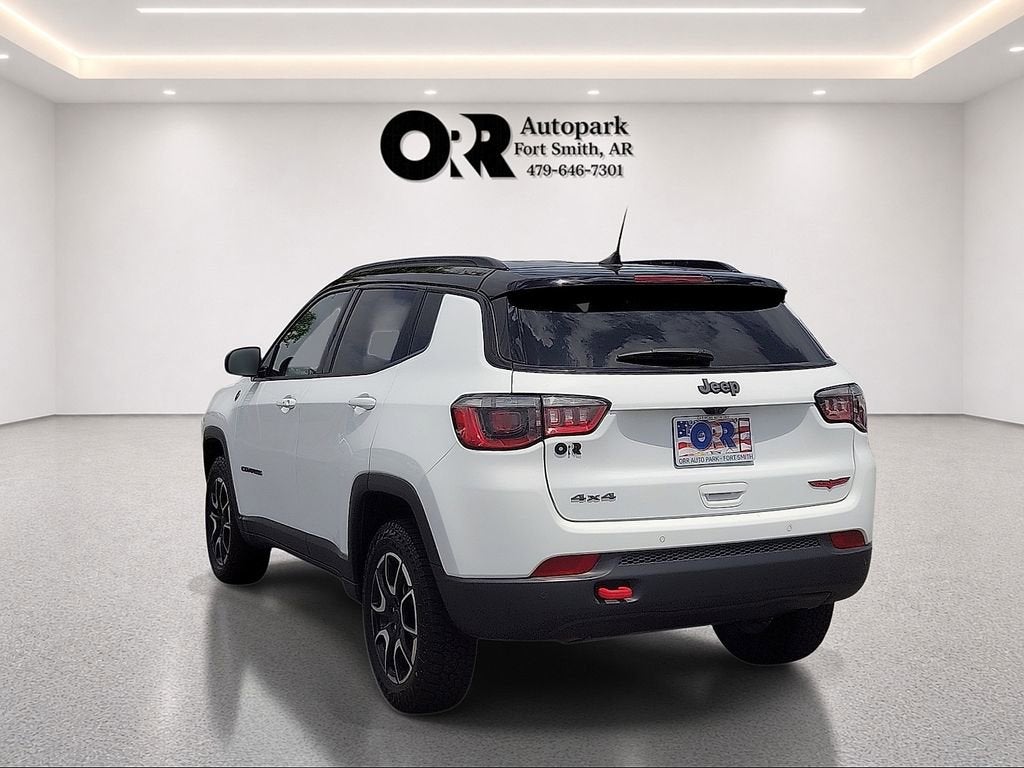 2025 Jeep Compass Trailhawk