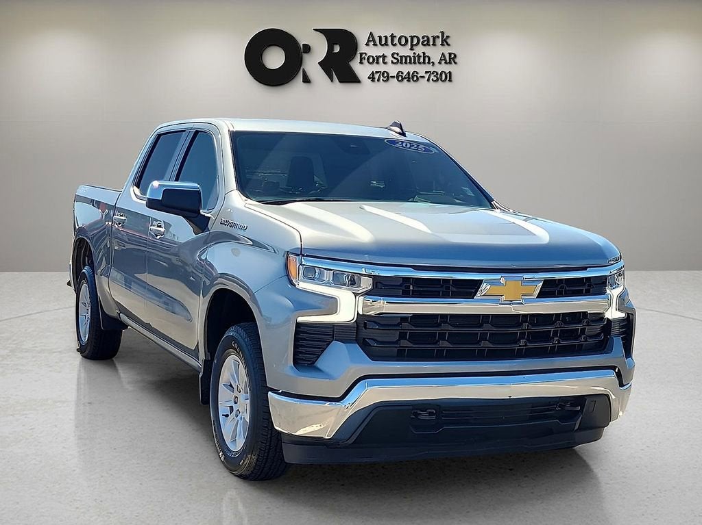 2025 Chevrolet Silverado 1500 LT