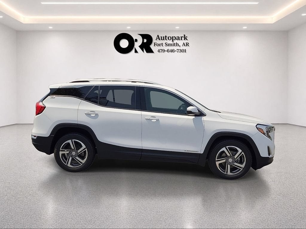 2021 GMC Terrain SLT