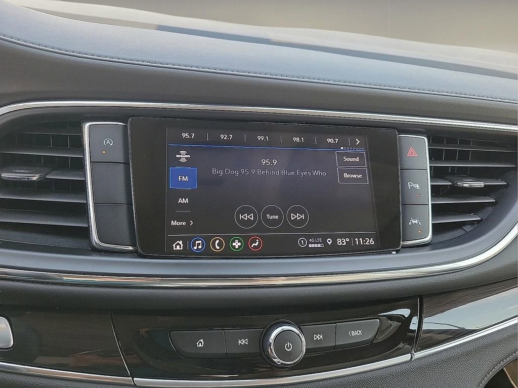 2022 Buick Enclave Essence