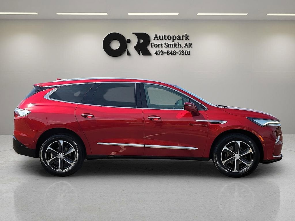 2022 Buick Enclave Essence