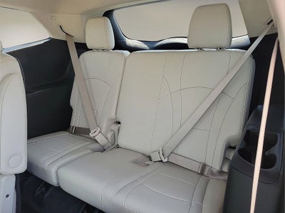 2022 Buick Enclave Essence