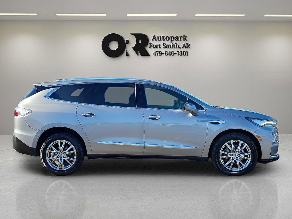 2023 Buick Enclave Premium