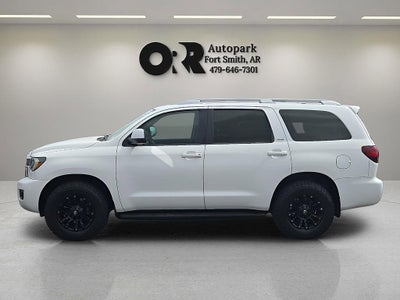 2018 Toyota Sequoia SR5