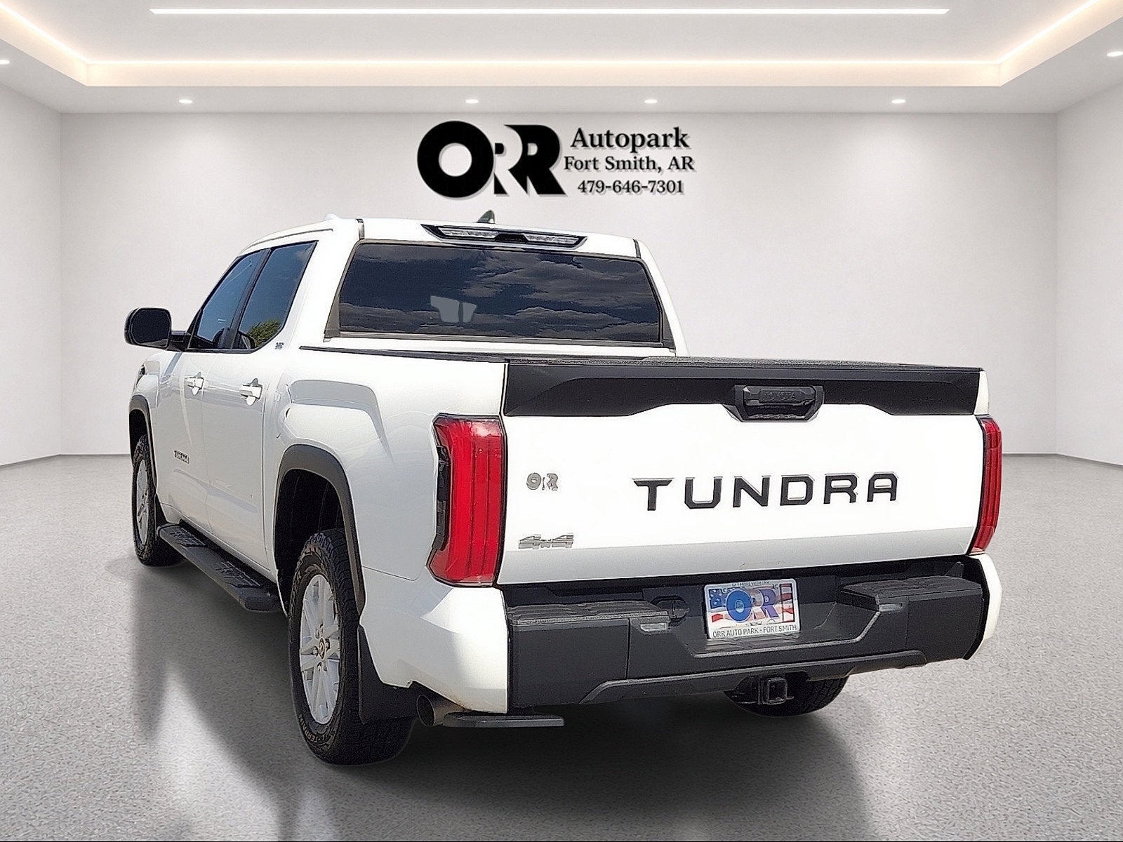 2024 Toyota Tundra 4WD SR5
