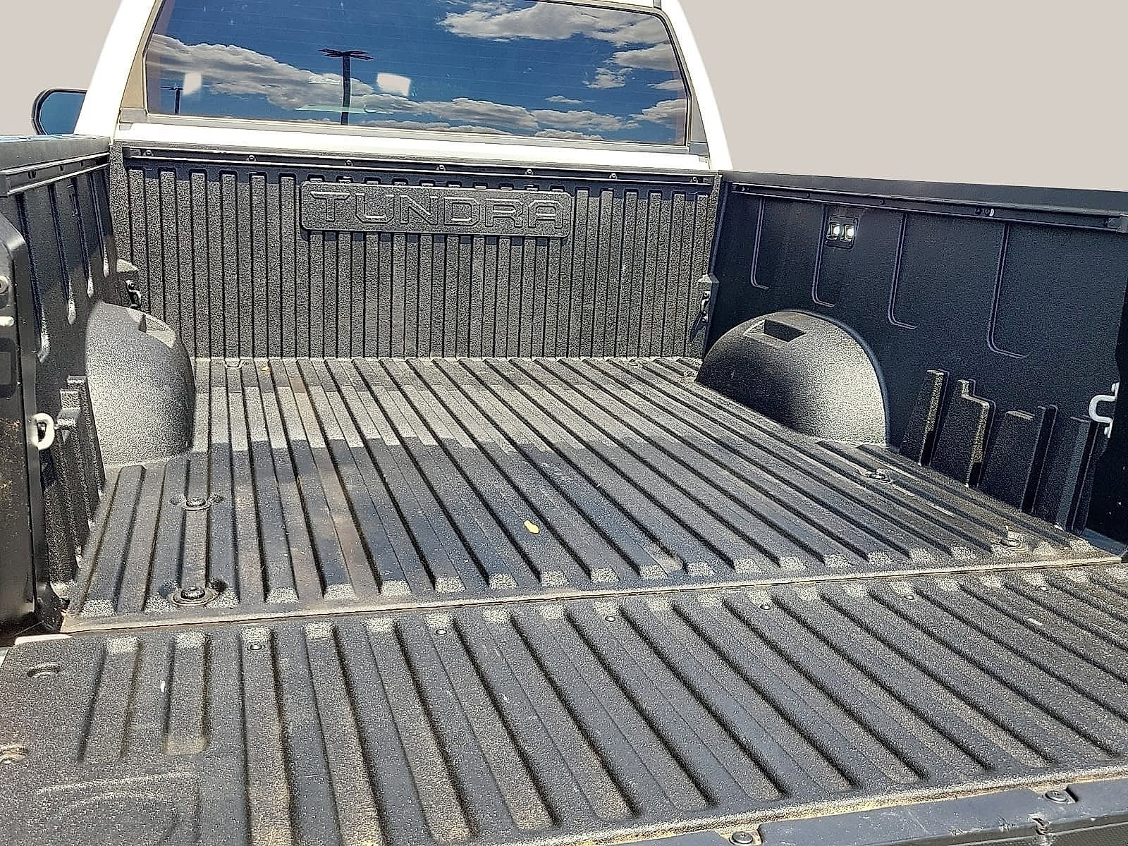 2024 Toyota Tundra 4WD SR5