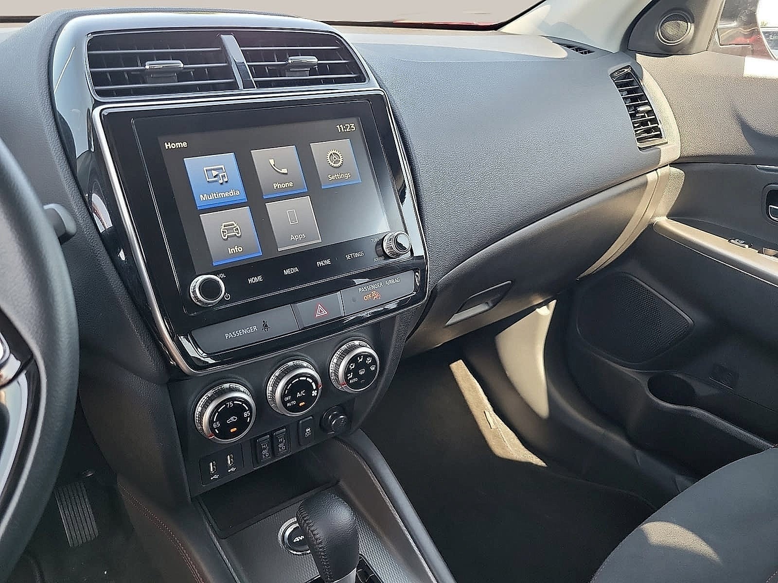2025 Mitsubishi Outlander Sport S