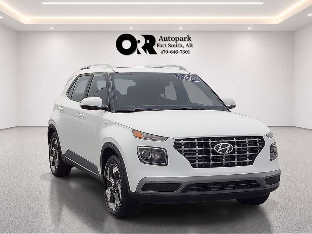 2025 Hyundai Venue SEL