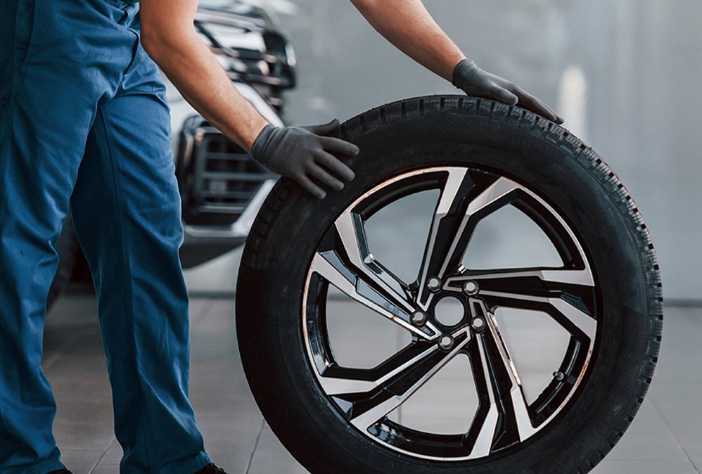 Orr Chevrolet of Texarkana Traverse parked in the desert